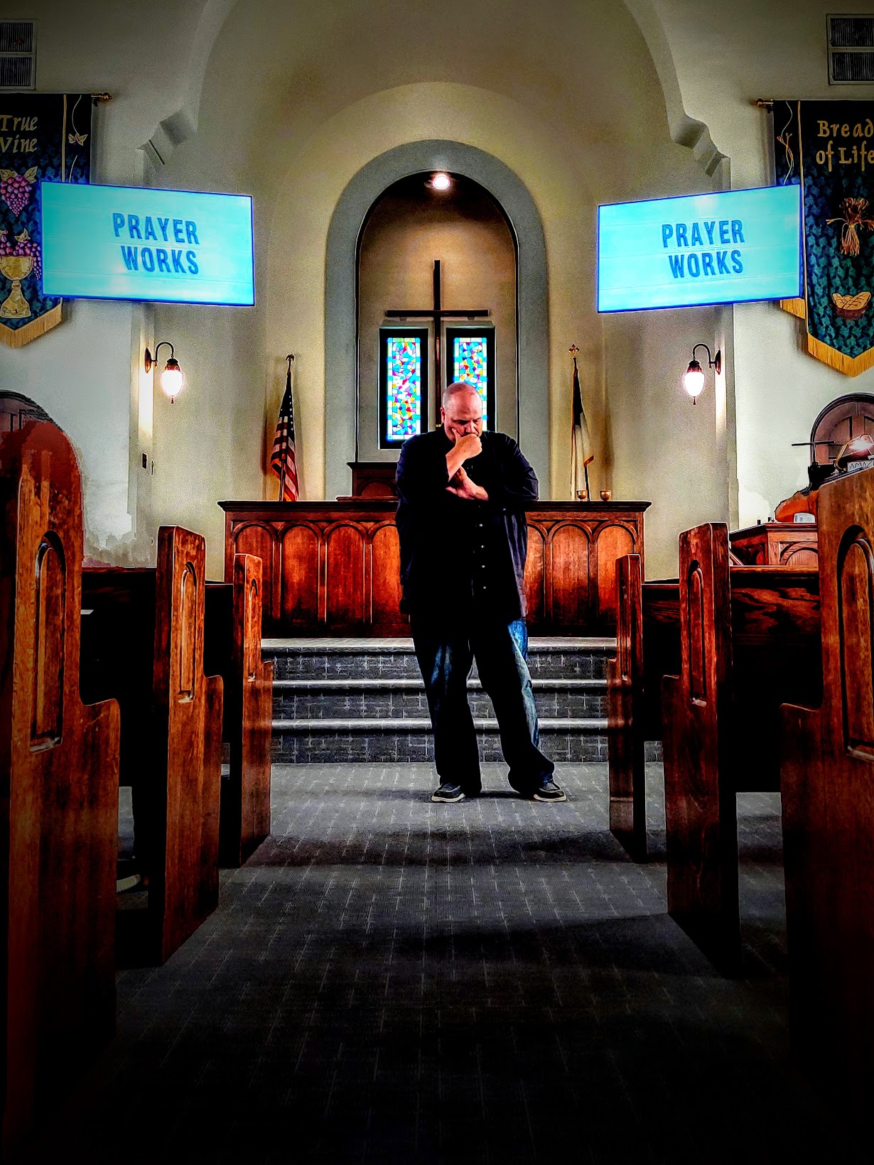 Pastor Bob in the FCC Ashland sanctuary